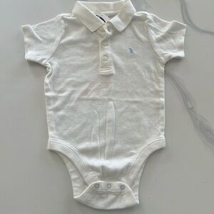 Old Navy onesie w/collar (sz 6-12 mos)